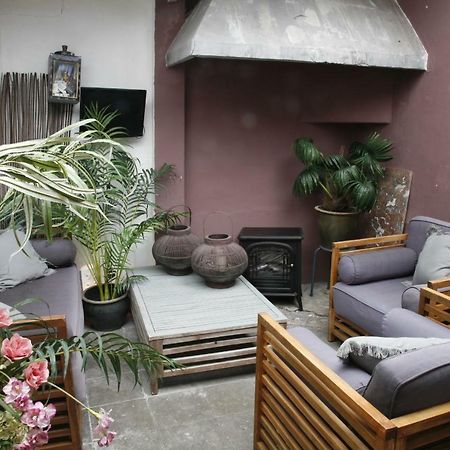 Bed and Breakfast Downtown46 Bergen op Zoom Esterno foto